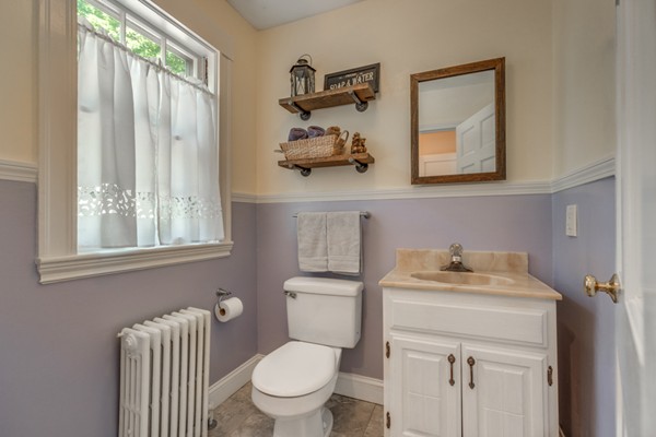 20 Brae Burn Road Milton, MA 02186 - Photo 18 of 30 Gallery Image 18