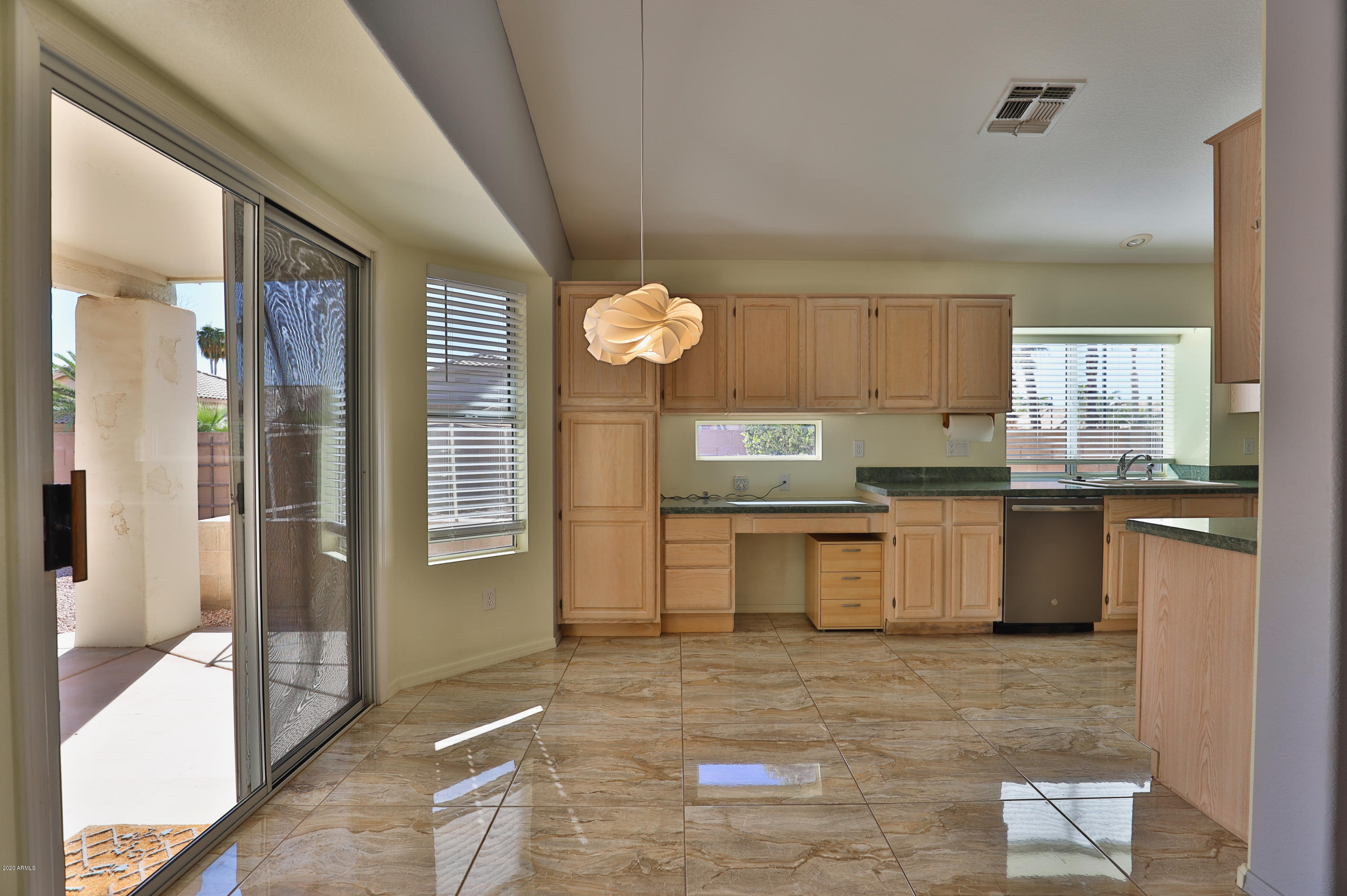 17591 North Raindance Road Surprise, AZ 85374 - Photo 13 of 37 17591 N Raindance-8