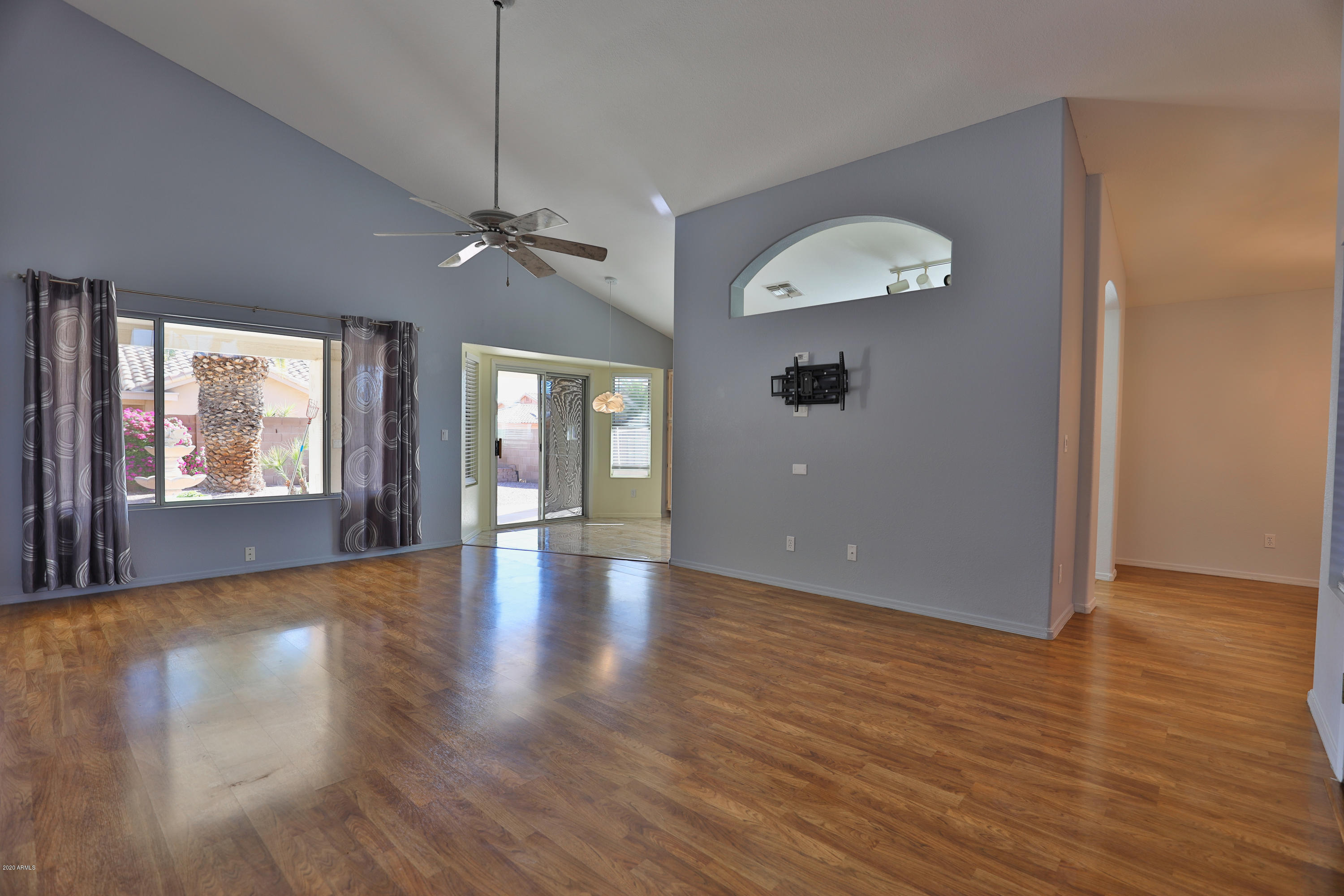 17591 North Raindance Road Surprise, AZ 85374 - Photo 18 of 37 17591 N Raindance-10