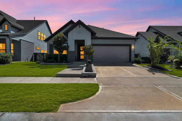 $2,750 | 15810 Dedication Drive, Cypress, TX 77433