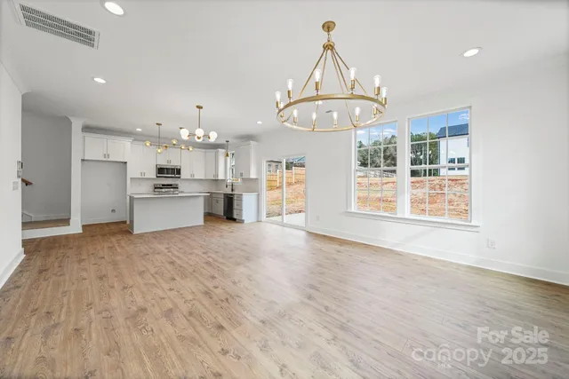 $300,000 | 1301 Center Street, Wadesboro, NC 28170