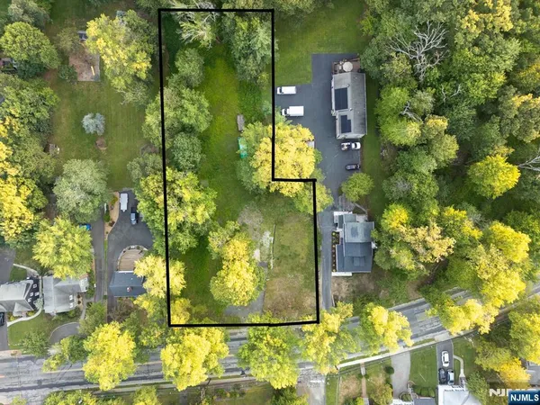 $425,000 | 730 Eagle Rock Avenue, West Orange, NJ 07052
