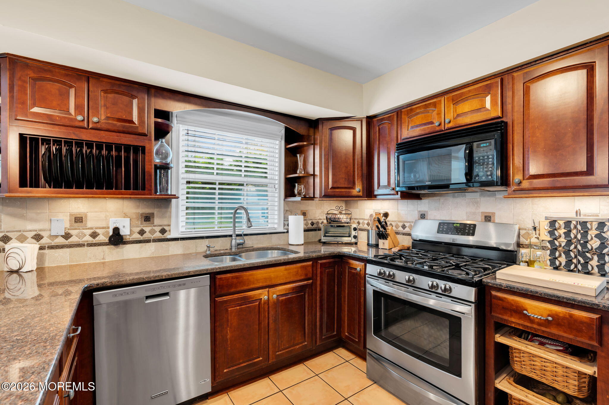 57 Concord Circle Howell, NJ 07731 - Photo 19 of 32 Kitchen
