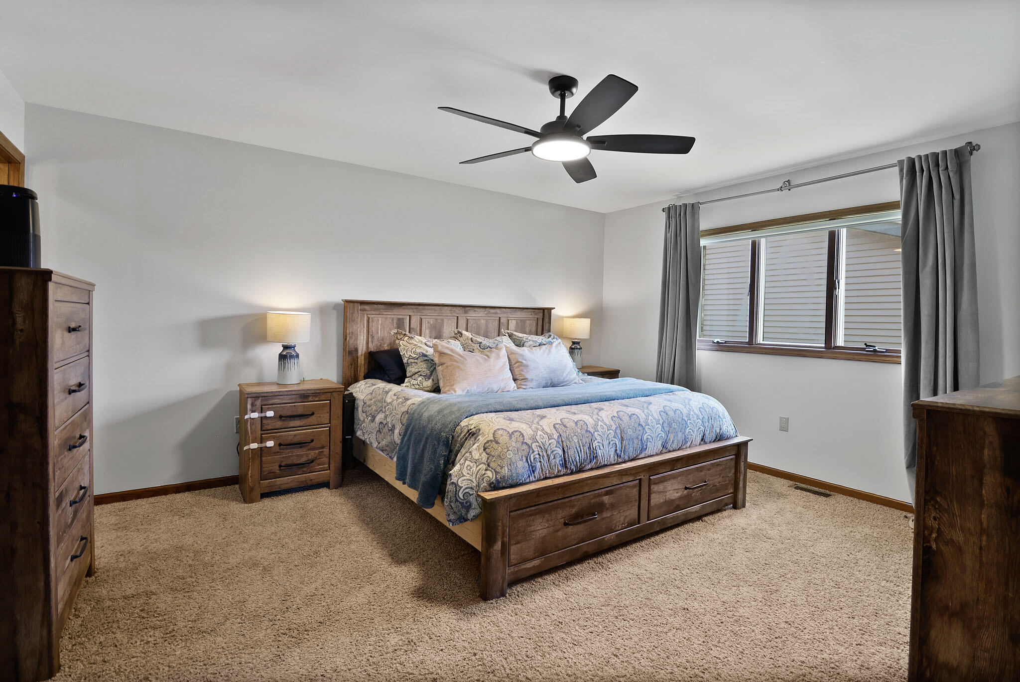 1553 West 96th Place Crown Point, IN 46307 - Photo 15 of 29 2048x1369