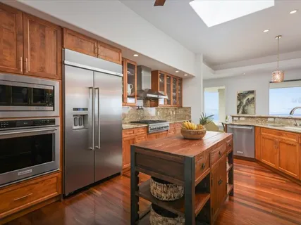 $3,250,000 | 73-4887 Manu Mele Street, Kailua-Kona, HI 96740