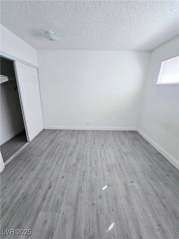 908 North Jones Boulevard, Unit B Las Vegas, NV 89108 - Photo 13 of 28 Primary Bedroom