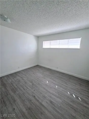 $985 | 908 North Jones Boulevard, Unit B, Las Vegas, NV 89108