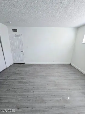 $985 | 908 North Jones Boulevard, Unit B, Las Vegas, NV 89108