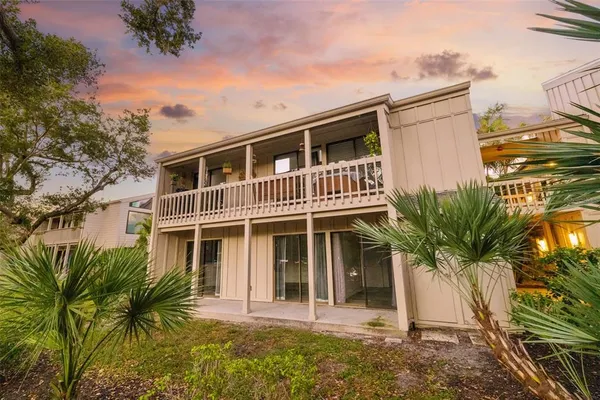 $1,800 | 2224 Bahia Vista Street, Unit E1, Sarasota, FL 34239