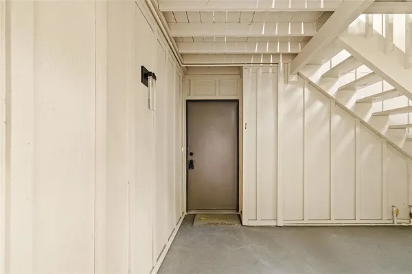 $1,800 | 2224 Bahia Vista Street, Unit E1, Sarasota, FL 34239