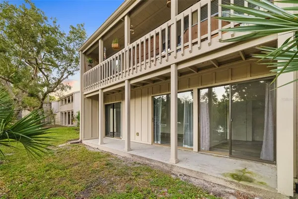 $1,800 | 2224 Bahia Vista Street, Unit E1, Sarasota, FL 34239