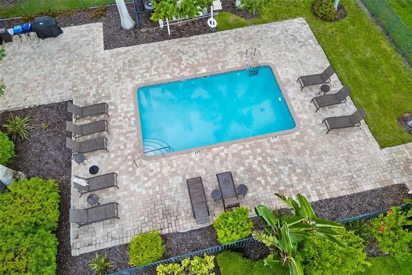 $1,800 | 2224 Bahia Vista Street, Unit E1, Sarasota, FL 34239
