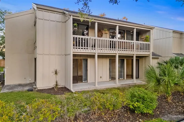 $1,800 | 2224 Bahia Vista Street, Unit E1, Sarasota, FL 34239