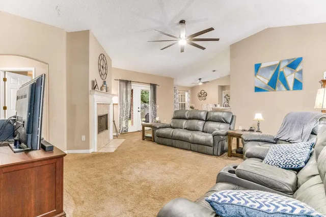 $389,900 | 4685 Hilarita Circle, Pace, FL 32571