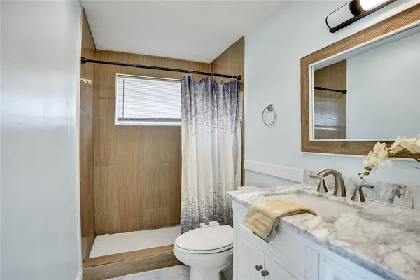 $3,985 | 1710 Southwest 6th Avenue, Pompano Beach, FL 33060