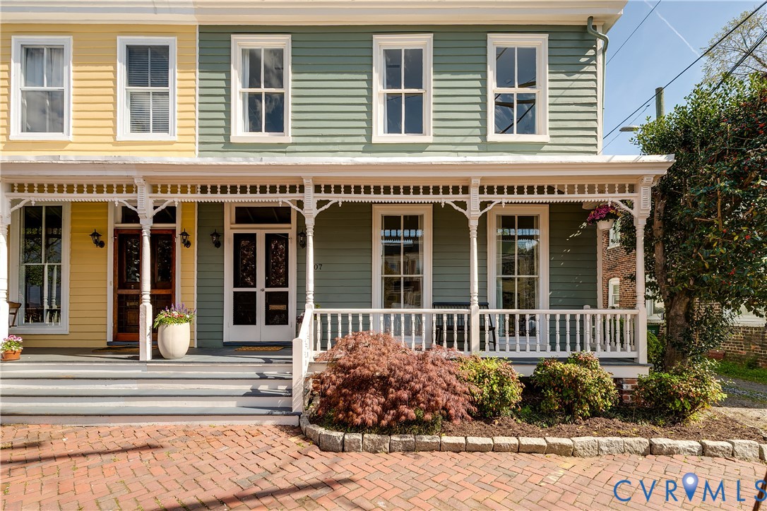 307 North 31st Street Richmond, VA 23223 - Photo 1 of 45 a front view of a house