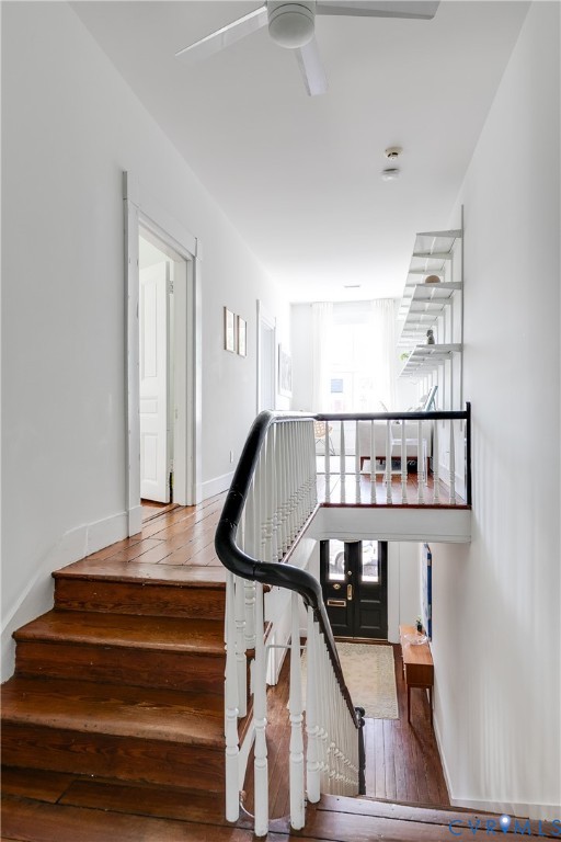 307 North 31st Street Richmond, VA 23223 - Photo 23 of 45 a view of entryway and hall