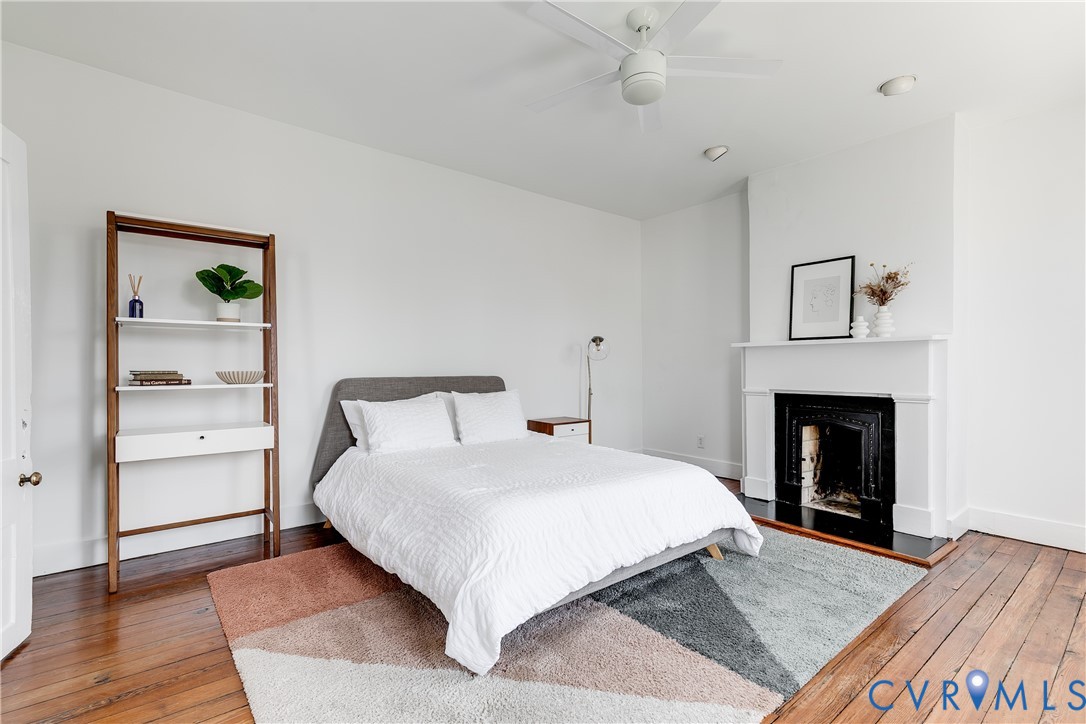 307 North 31st Street Richmond, VA 23223 - Photo 28 of 45 a large white bed in a white room