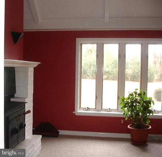 17201 Troyer Road Monkton, MD 21111 - Photo 18 of 27 Family Room