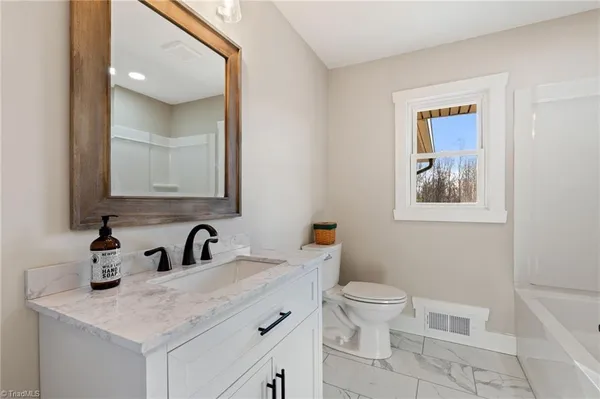 $819,900 | 1195 Rogers Road, Mount Airy, NC 27030