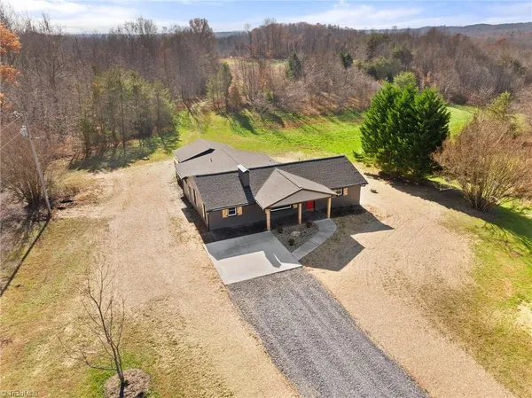 $819,900 | 1195 Rogers Road, Mount Airy, NC 27030