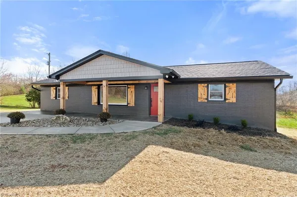 $819,900 | 1195 Rogers Road, Mount Airy, NC 27030