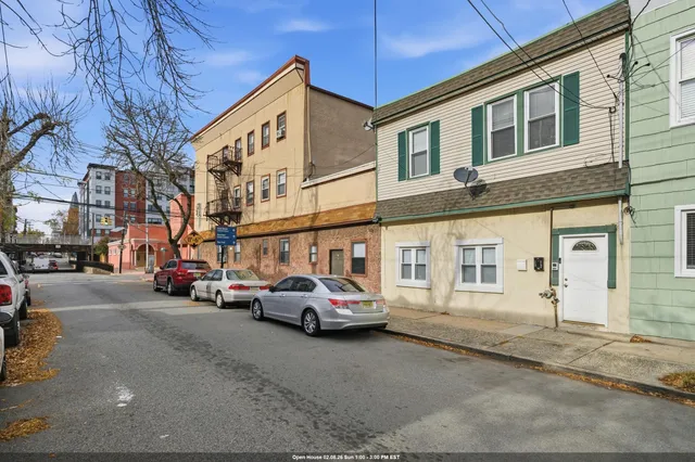 $669,000 | 71 East 22nd Street, Bayonne, NJ 07002