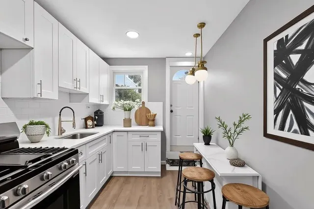 $669,000 | 71 East 22nd Street, Bayonne, NJ 07002