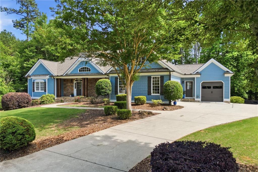 401 Maple Ridge Court Cumming, GA 30028 - Photo 10 of 63 Gallery Image 10