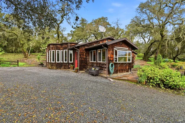 $895,000 | 6825 Enterprise Road, Glen Ellen, CA 95442