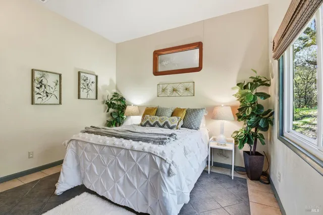 $895,000 | 6825 Enterprise Road, Glen Ellen, CA 95442