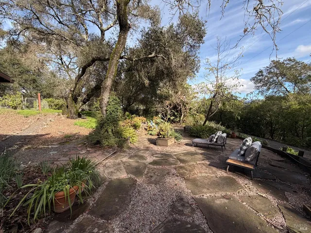 $895,000 | 6825 Enterprise Road, Glen Ellen, CA 95442