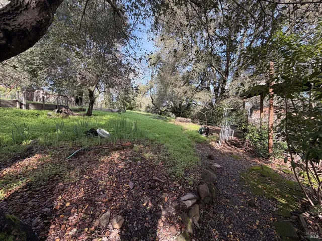$895,000 | 6825 Enterprise Road, Glen Ellen, CA 95442