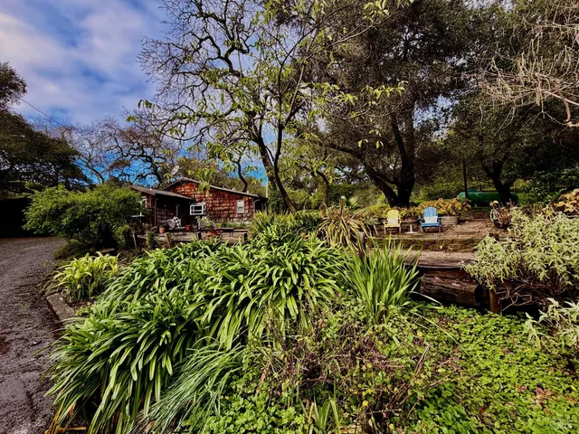 $895,000 | 6825 Enterprise Road, Glen Ellen, CA 95442