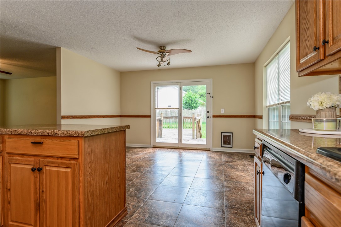 808 White Horse Rd Extension Travelers Rest, SC 29690 - Photo 8 of 23