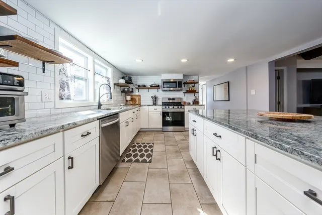 $524,000 | 125 Main Street, Unit 3, Dennis, MA 02639