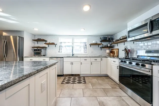 $524,000 | 125 Main Street, Unit 3, Dennis, MA 02639