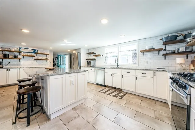 $524,000 | 125 Main Street, Unit 3, Dennis, MA 02639