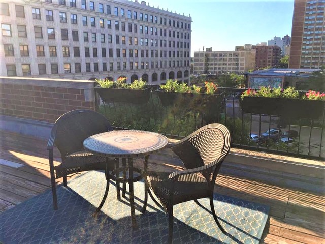4725 North Sheridan Road, Unit 4D Chicago, IL 60640 - Photo 23 of 24 Gallery Image 23