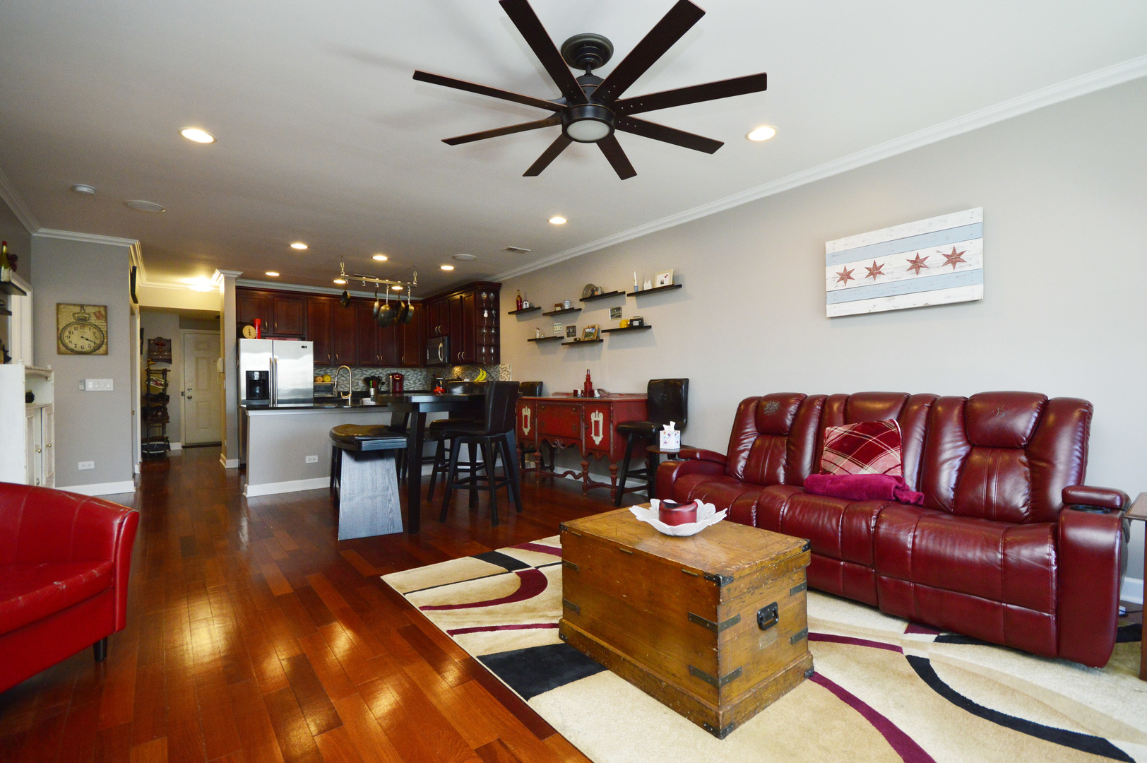 4725 North Sheridan Road, Unit 4D Chicago, IL 60640 - Photo 7 of 24 Gallery Image 7