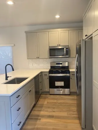 $3,200 | 3411 Willow Springs Road, Unit B, Austin, TX 78704