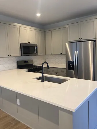 $3,200 | 3411 Willow Springs Road, Unit B, Austin, TX 78704