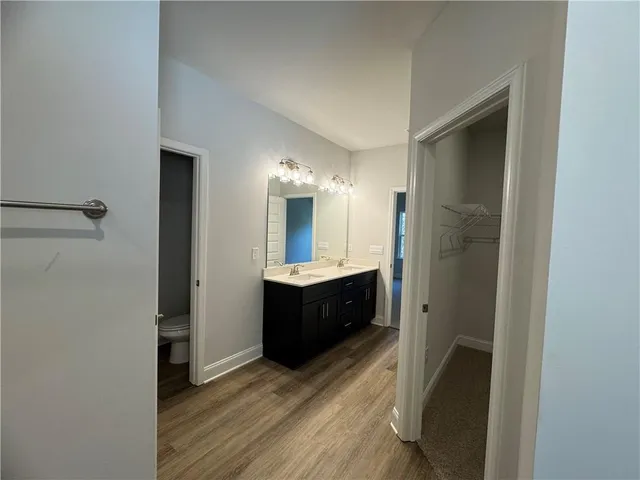 $447,202 | 562 Walnut Crk Parkway, Pendergrass, GA 30567