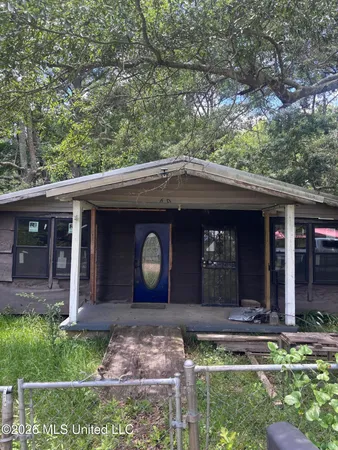 $45,000 | 610 9th Avenue Northwest, Magee, MS 39111
