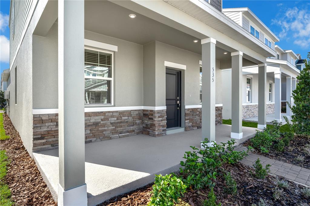 535 Orient Avenue DeBary, FL 32713 - Photo 4 of 44