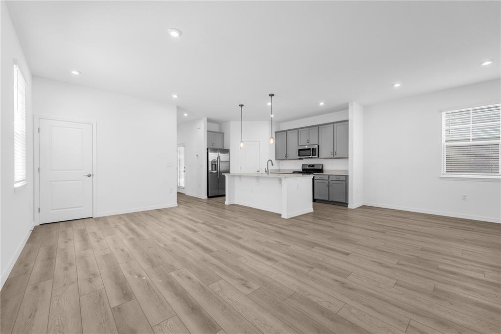 535 Orient Avenue DeBary, FL 32713 - Photo 8 of 44