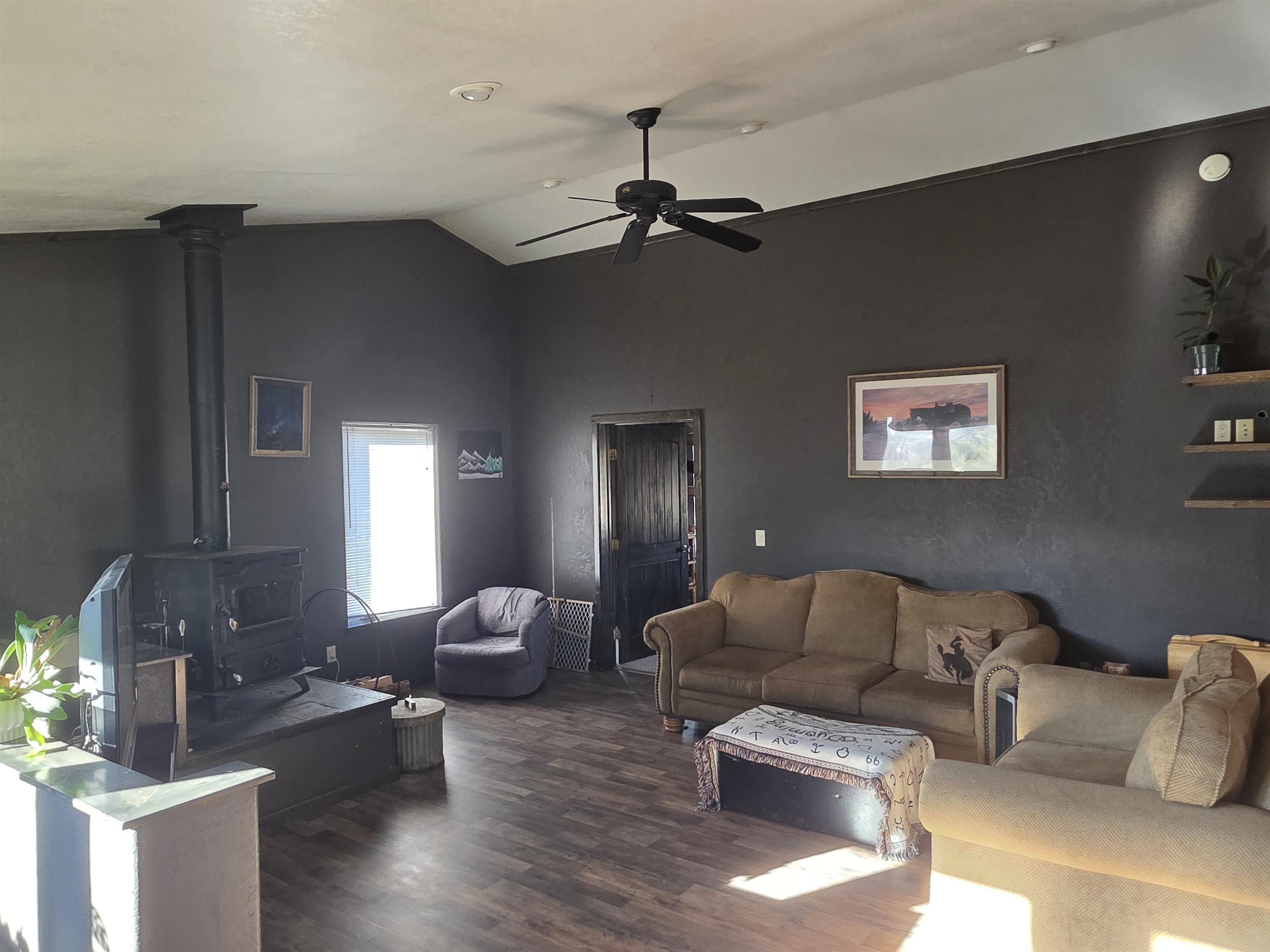 107 Hough Street Dubois, WY 82513 - Photo 4 of 25