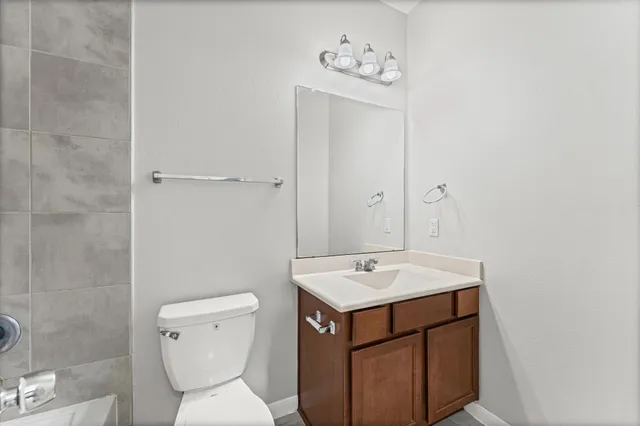 $2,250 | 7018 Granite Terrace Lane, Houston, TX 77083