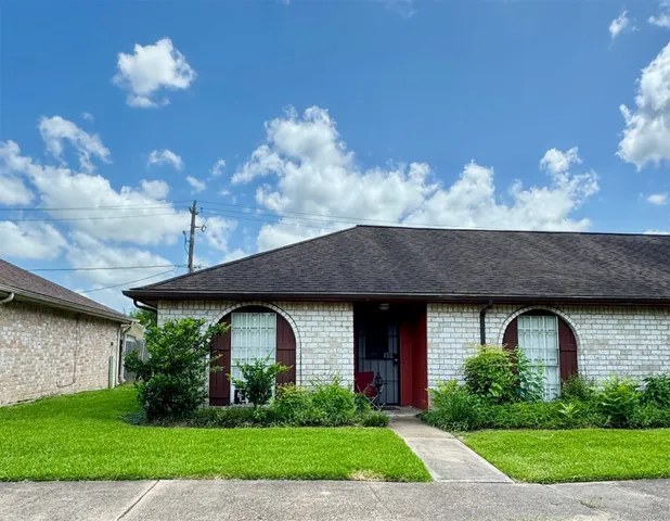 $1,300 | 7449 Cook Road, Houston, TX 77072