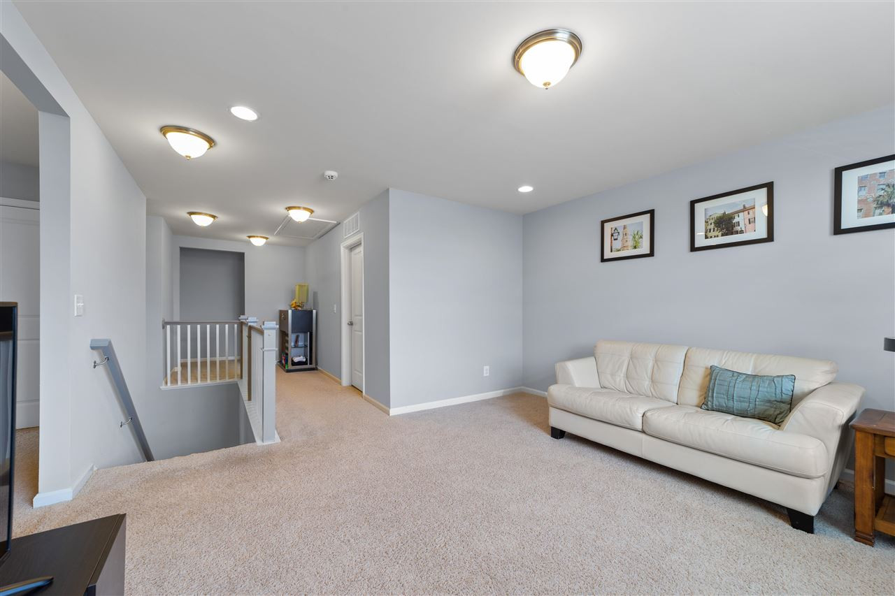 10101 Lynnberry Place Raleigh, NC 27617 - Photo 11 of 17 Photo 11